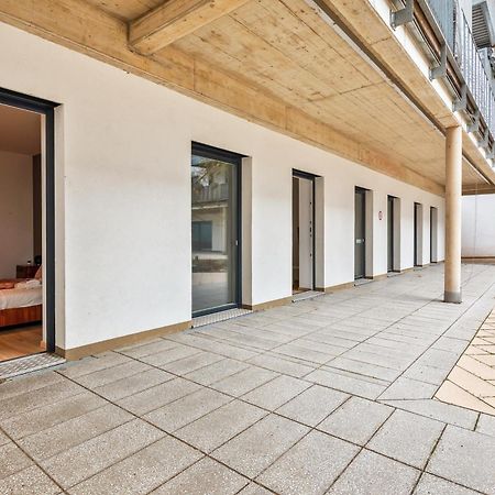 Stylish Flower Power Studio - Close To City Center & Public Transport - Ac & Wifi Вена Экстерьер фото